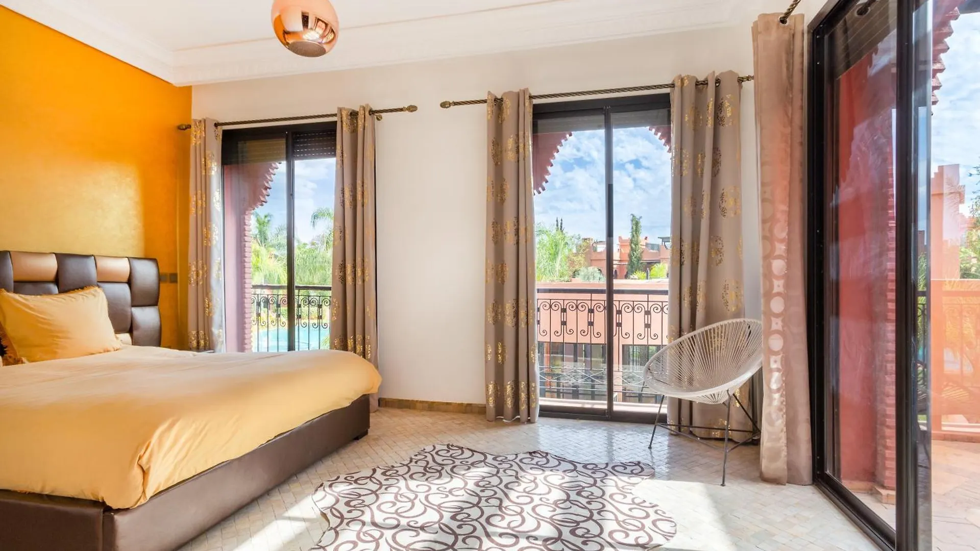 Magnifique Villa De 320 M2 Avec 2 Piscines Marrakesh
